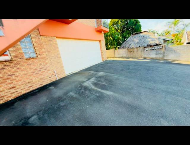 6 BEDROOM HOUSE FOR SALE IN RESERVOIR HILLS